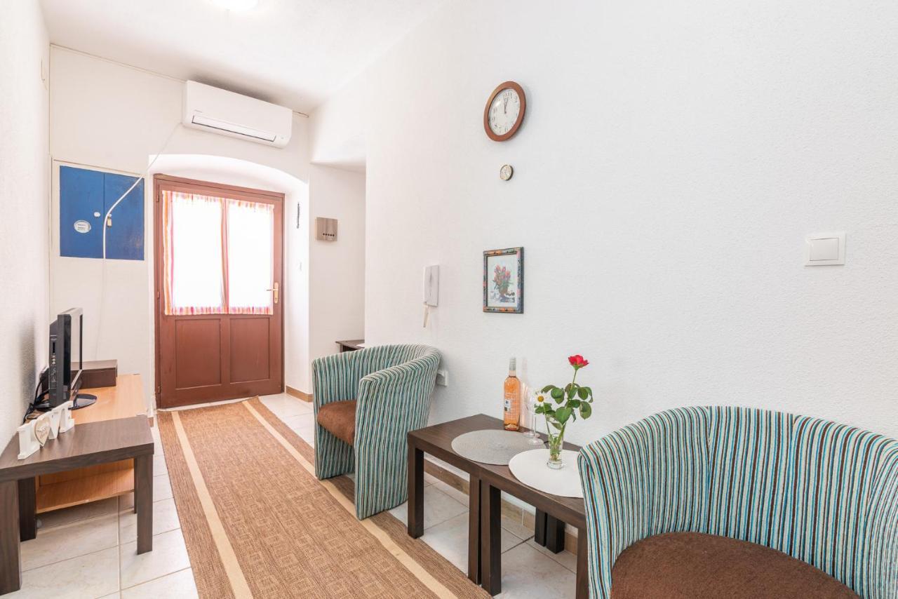 Apartman Knezevic Apartment Opric Ngoại thất bức ảnh